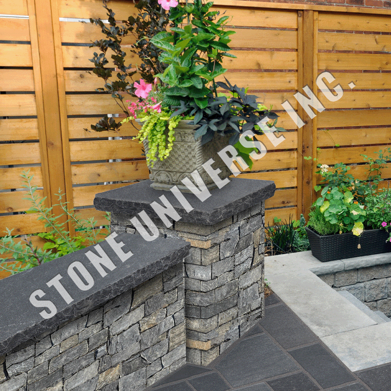 Column Cap Antique Black (West & East)